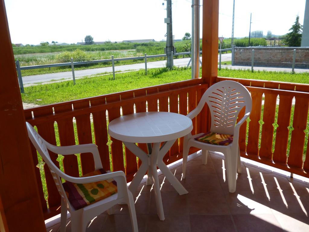 Nagybajcsi Koertefa Vendeghaz Apartment ภายนอก รูปภาพ