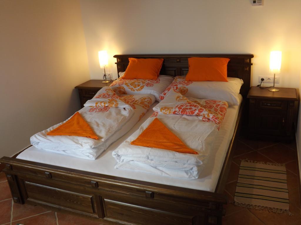 Nagybajcsi Koertefa Vendeghaz Apartment ห้อง รูปภาพ