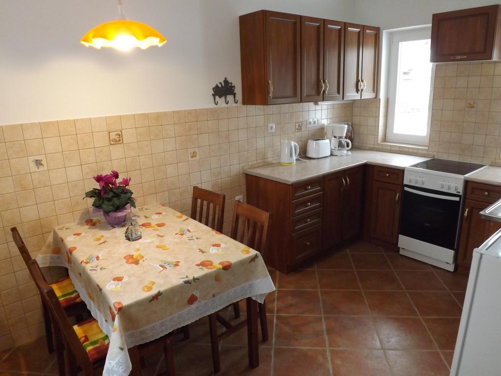 Nagybajcsi Koertefa Vendeghaz Apartment ห้อง รูปภาพ